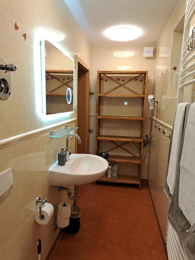 Appartement Froschkoenig Mit Teichblick à Trendelburg Extérieur photo